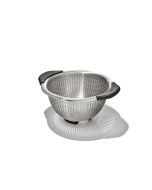 OXO Stainless Steel 3 Quart Colander