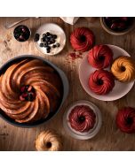Nordic Ware Swirl Bundt Pan