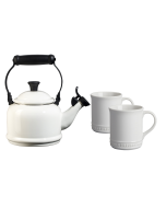 Le Creuset 1.25 Qt. Demi Kettle Tea Pot + 2 - 14oz Mugs Set | White
