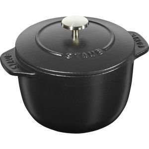 Staub's (11721225) .75qt Petite French Oven in Black Matte - includes lid
