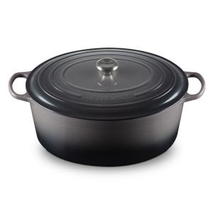 Le Creuset 15.5 Qt. Oval Signature Dutch Oven with Stainless Steel Knob | Oyster Grey