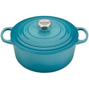 build renere nabo 5.5 Qt. Round Signature Cast Iron Dutch Oven with Stainless Steel Knob  (Caribbean Blue) | Le Creuset | Everything Kitchens