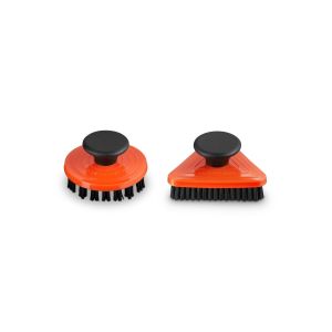 Le Creuset 2-Piece Grill Brush Set | Flame