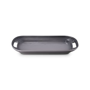  image shows Le Creuset Serving Platter | Oyster against a blank, white background