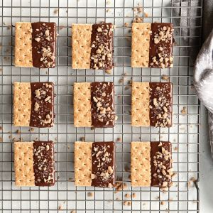 Nordic Ware Extra Large Baking & Cooling Grid