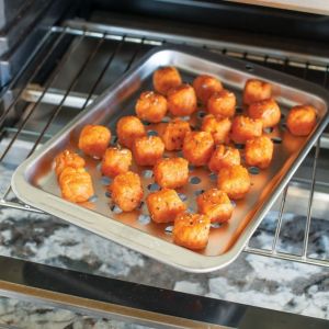 Nordic Ware Naturals Compact Ovenware Crisping Sheet