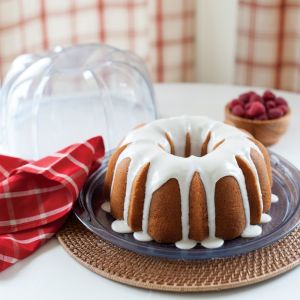 Nordic Ware Deluxe Bundt Cake Keeper
