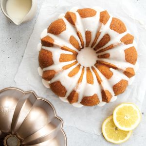 Nordic Ware Toffee Original Bundt Cake