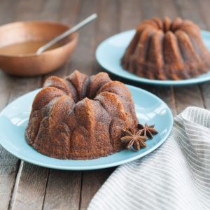 Nordic Ware Bundt Duet Pan