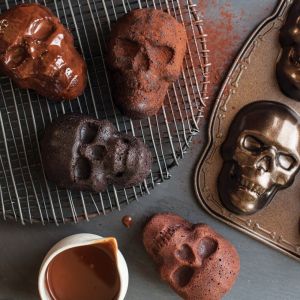 Nordic Ware Haunted Skull Cakelet Pan