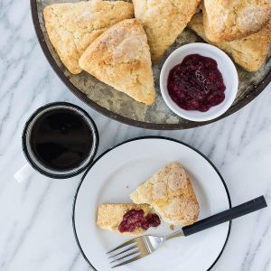 Nordic Ware Scottish Scone & Cornbread Pan