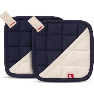  image shows Hedley & Bennett Potholders | Blueberry against a blank, white background