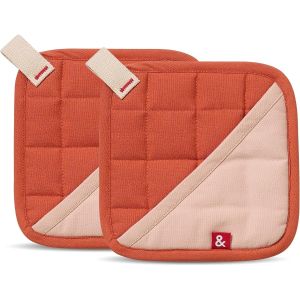 image shows Hedley & Bennett Potholders | Paprika against a blank, white background