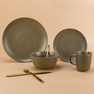 Everything Kitchens Modern Colorful Neutrals - Rippled 16-Piece Dinnerware Set - Matte | Mocha