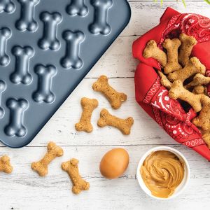 Nordic Ware Aluminum Dog Treat Pan