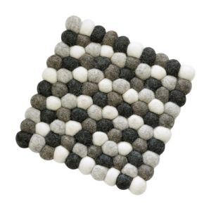 Grigio Virgin Wool Trivet against a plain white background