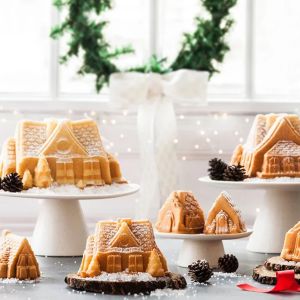 christmas_village_cake_pan_set