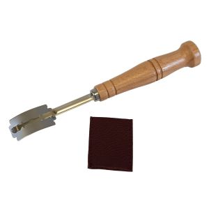 image shows Straight Handle Bread Lame with 5 Replacement Blades against a blank, white background