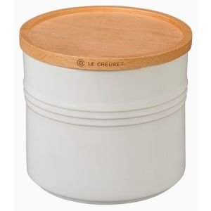https://cdn.everythingkitchens.com/media/catalog/product/cache/165d8dfbc515ae349633b49ac444a724/l/e/le-creuset-1-1-2-qt-5-1-2-diameter-canister-with-wood-lid-white-pg1518-1416_1.jpg