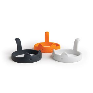 image shows OTOTO Pan Cats Egg & Pancake Rings | Set of 3 against a blank, white background