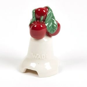Wade Ceramics Pie Funnel | Cherry