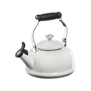 Le Creuset Classic 1.8 Qt Whistling Kettle - White (Q3101-16)