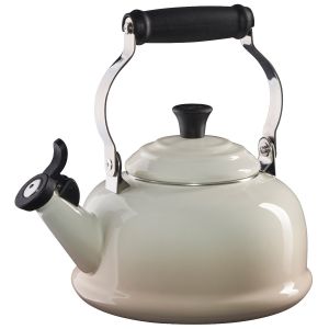 Le Creuset 1.7 Qt Whistling Kettle Meringue - Q3101-716 