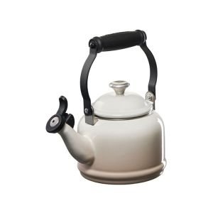 Le Creuset 1.25 Qt. Demi Kettle Tea with Pot Stainless Steel Knob | Meringue White