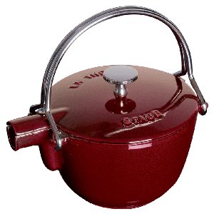 Staub Round Teapot Kettle 1QT - Grenadine 1650087