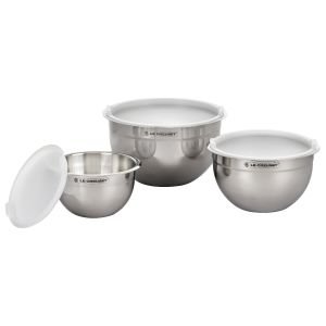 Le Creuset Nested Mixing Bowls (Set of 3)
