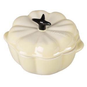 Le Creuset Petite Pumpkin Cocotte | Meringue