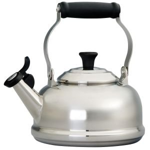 Whistling Tea Kettle for Induction Cooktops from Le Creuset: Stainless Steel, 56 Oz, Model SS3102
