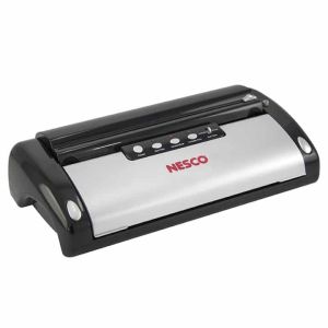 Nesco-American Harvest Vacuum Food Sealer plus Vacuum Bag Rolls: VS-02 in Black