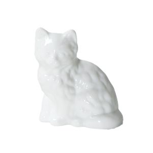 image shows Mosser Glass Kitty Figurine | Milk against a blank, white background