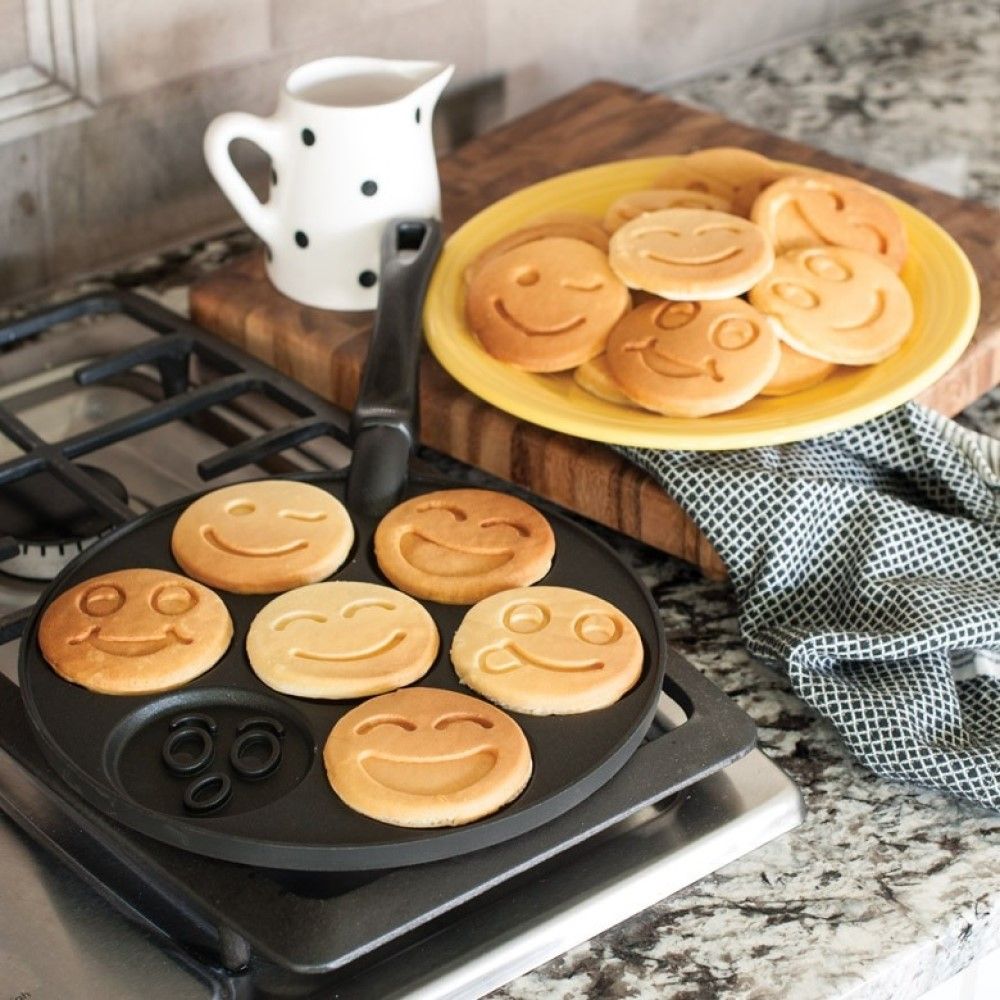 Smiley Face Pancake Pan 01920 Nordic Ware Everything Kitchens