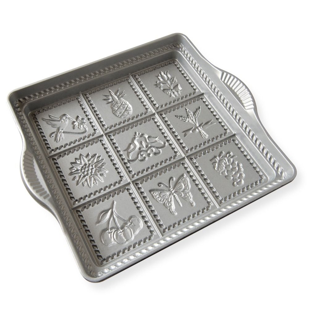 Nordic Ware English Shortbread Pan
