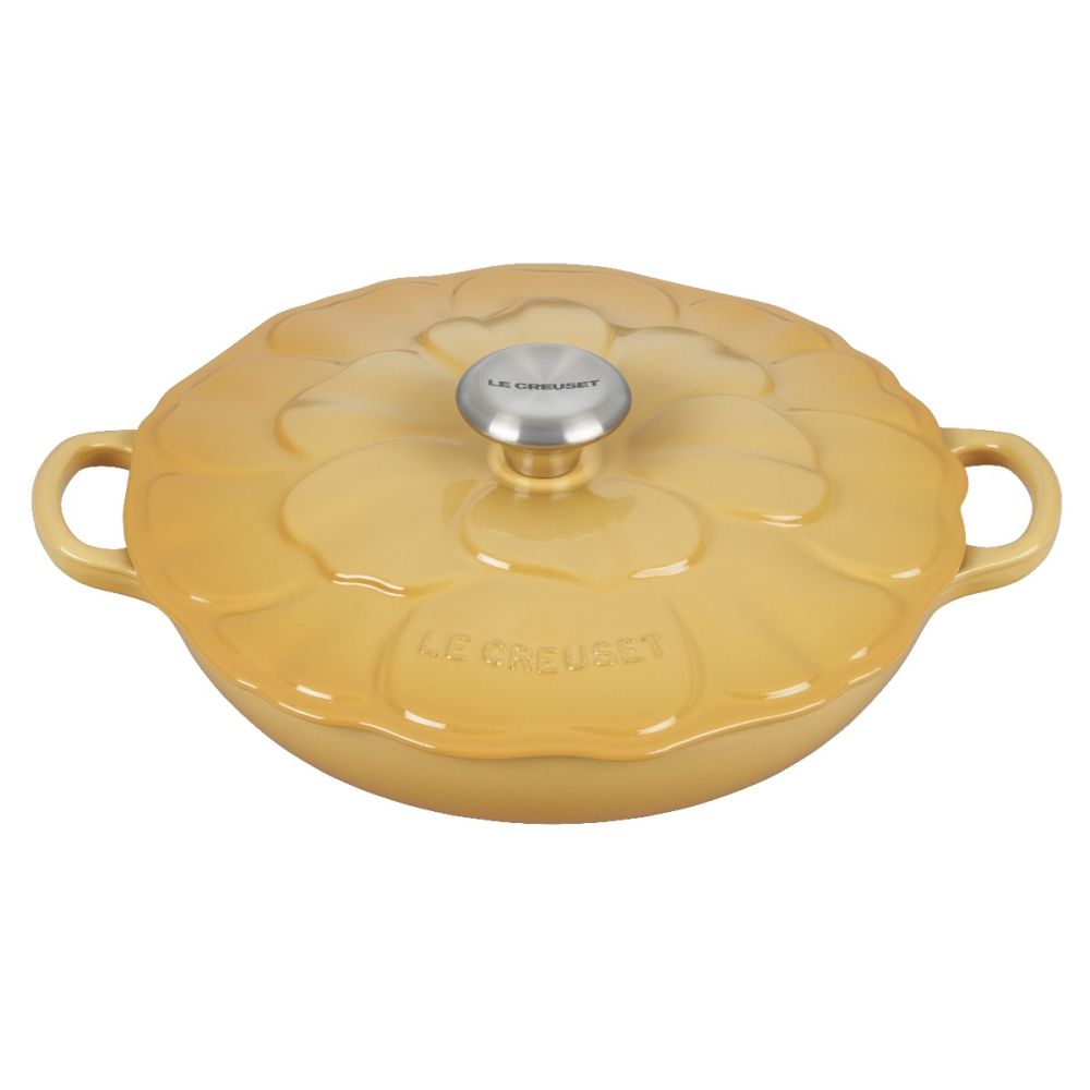 Le Creuset Signature 2.25 Qt. Flower Braiser | Honey