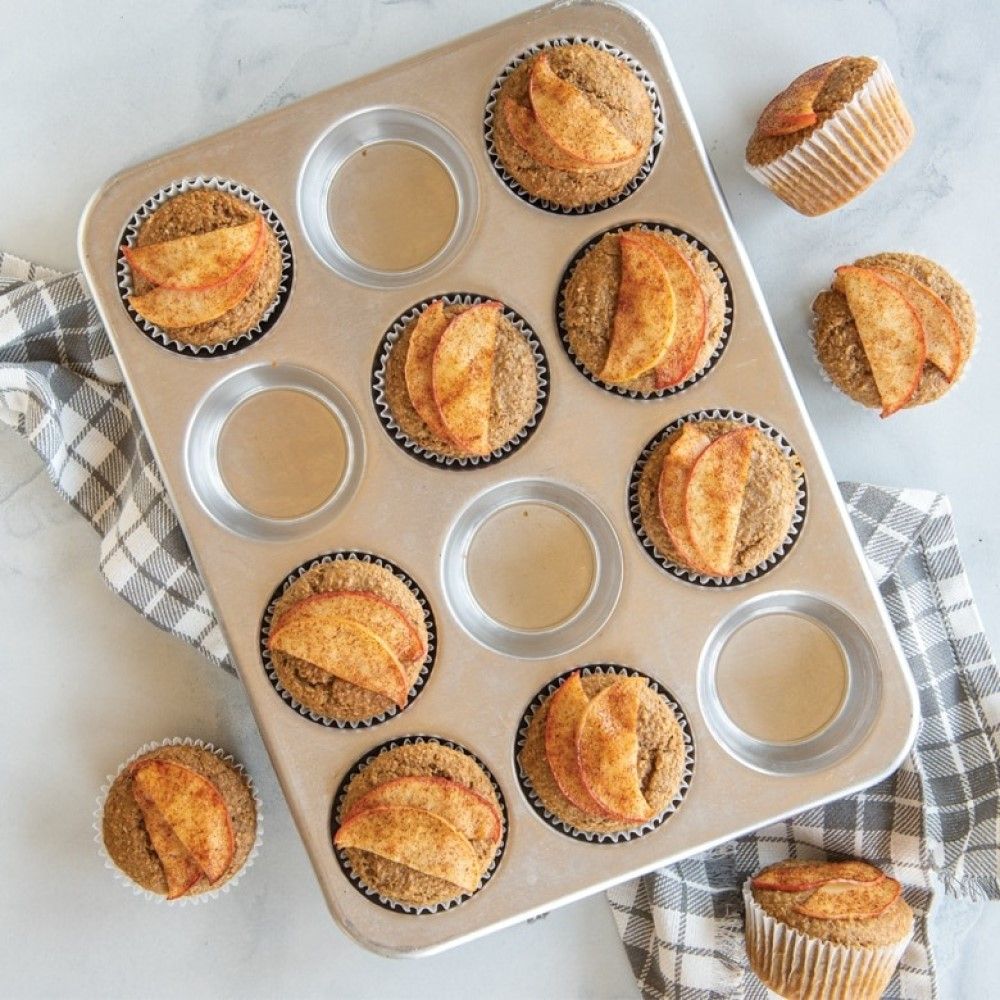 Natural Aluminum Commercial Muffin Pan, 12-Cup - Thumbnail 4