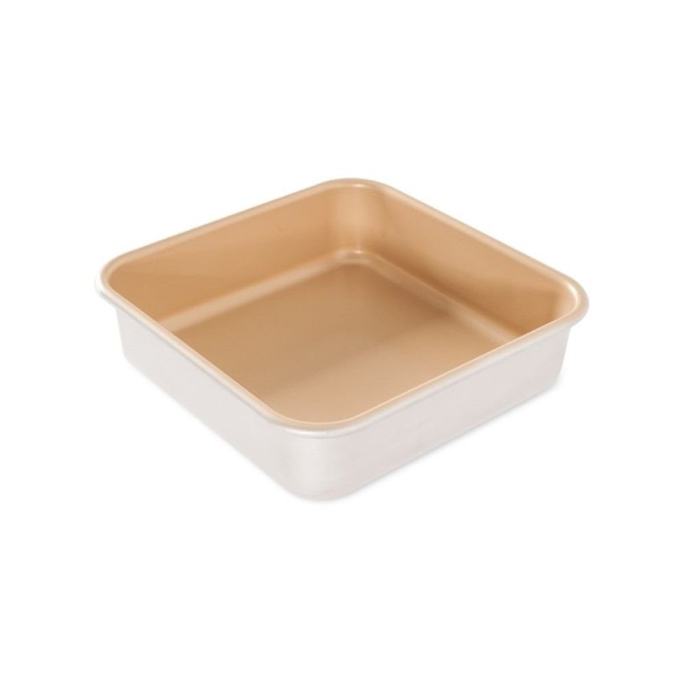 Nordic Ware - Naturals 12 Cavity Muffin / Cupcake Pan with High-Domed Lid