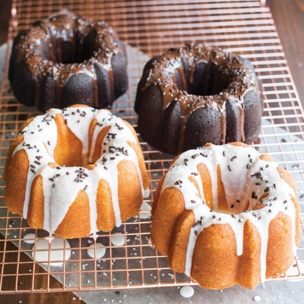 Buttermilk Donut Bundt Cake 3-Cup Bundt Pan (Assorted Colors