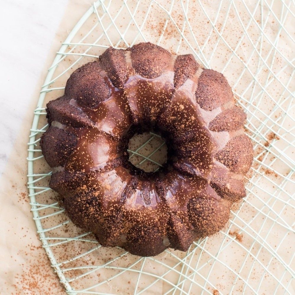 Nordic ware lotus bundt pan online