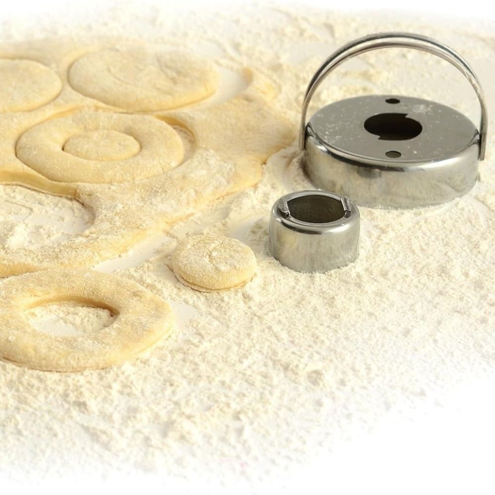 3496 S/S DONUT / BISCUIT / COOKIE CUTTER WITH REMOVABLE CENTER - Thumbnail 2