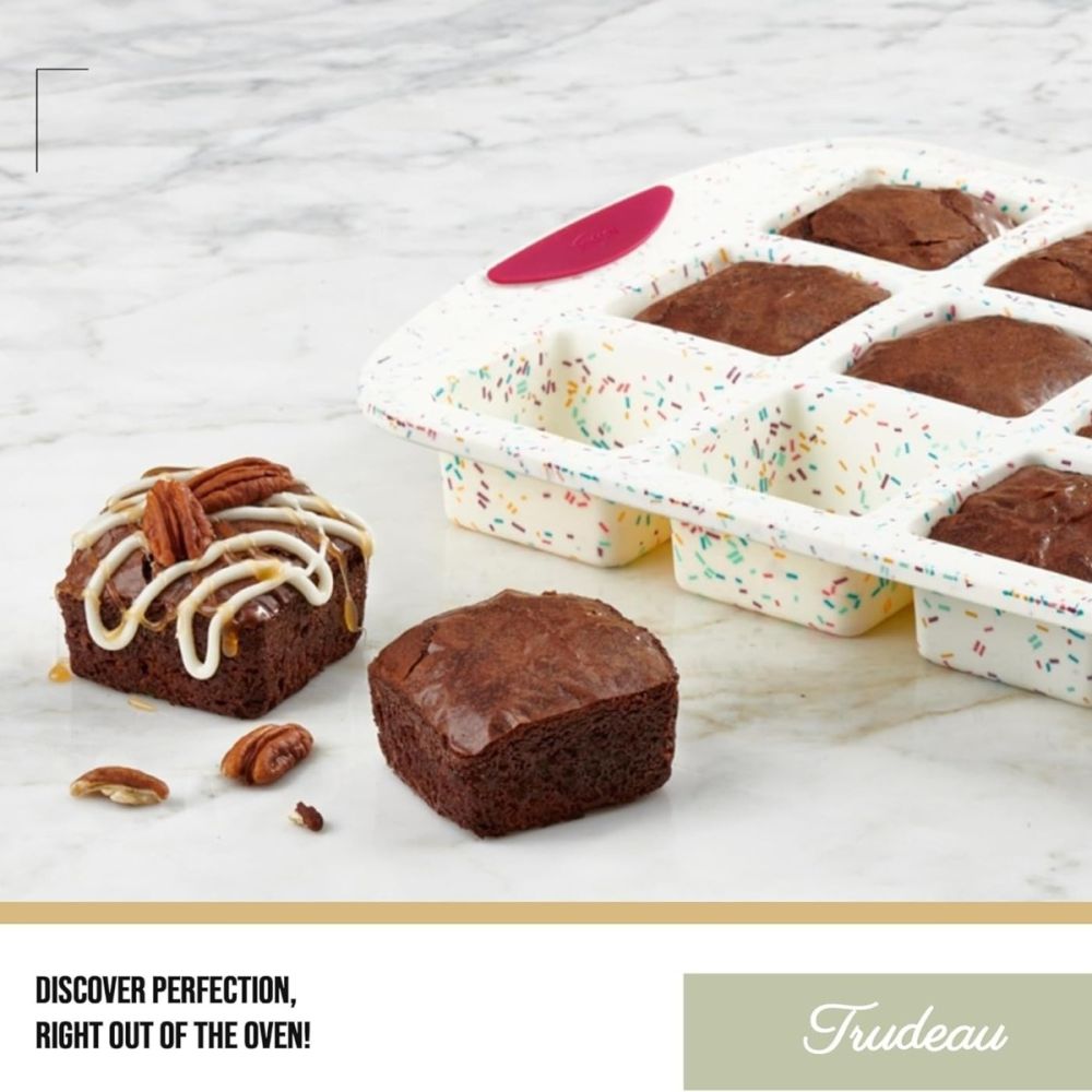 Mini brownie pan top