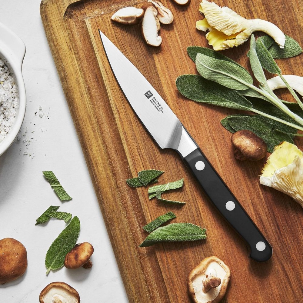 ZWILLING Pro Paring Knife