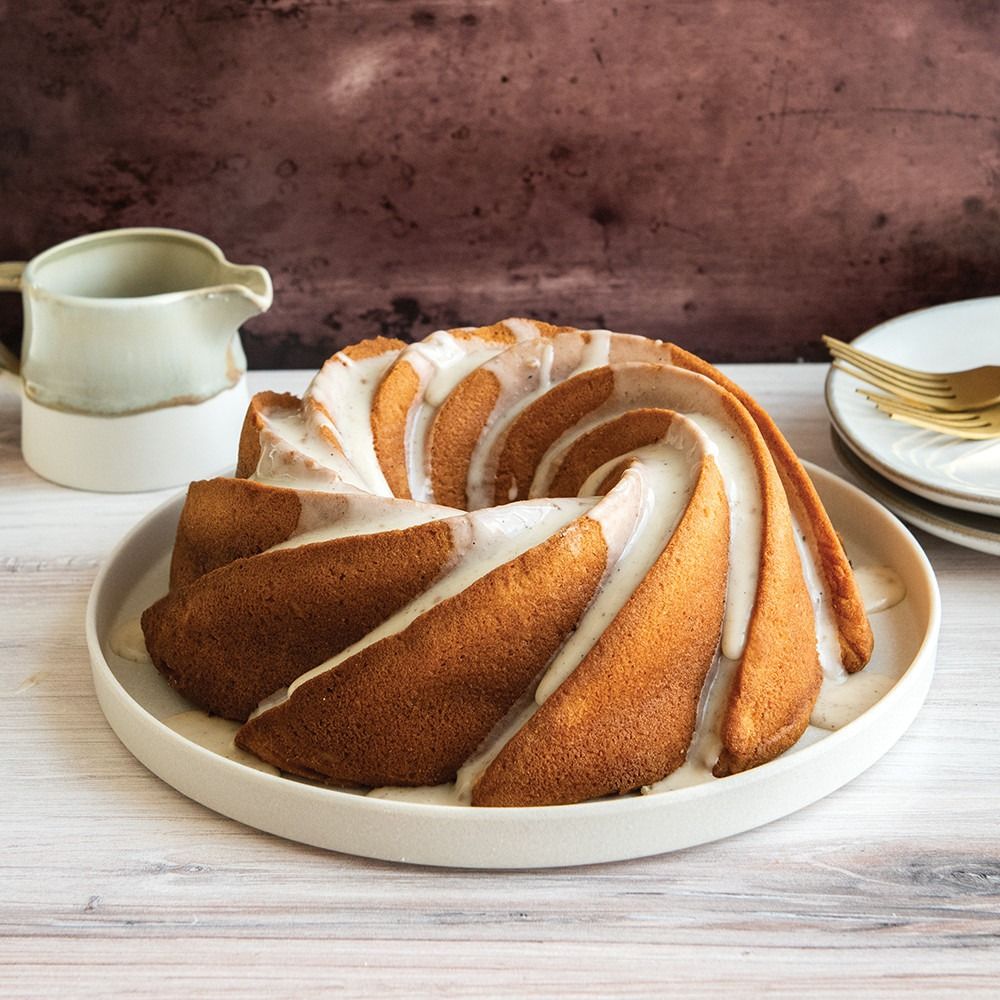 Spiral bundt cake pan discount