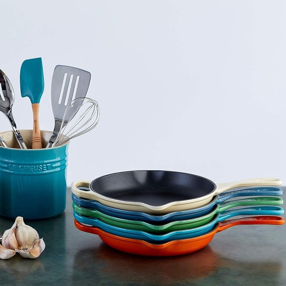 ル・クルーゼ Amazon.com: Le Creuset Enameled Cast Iron Signature Round