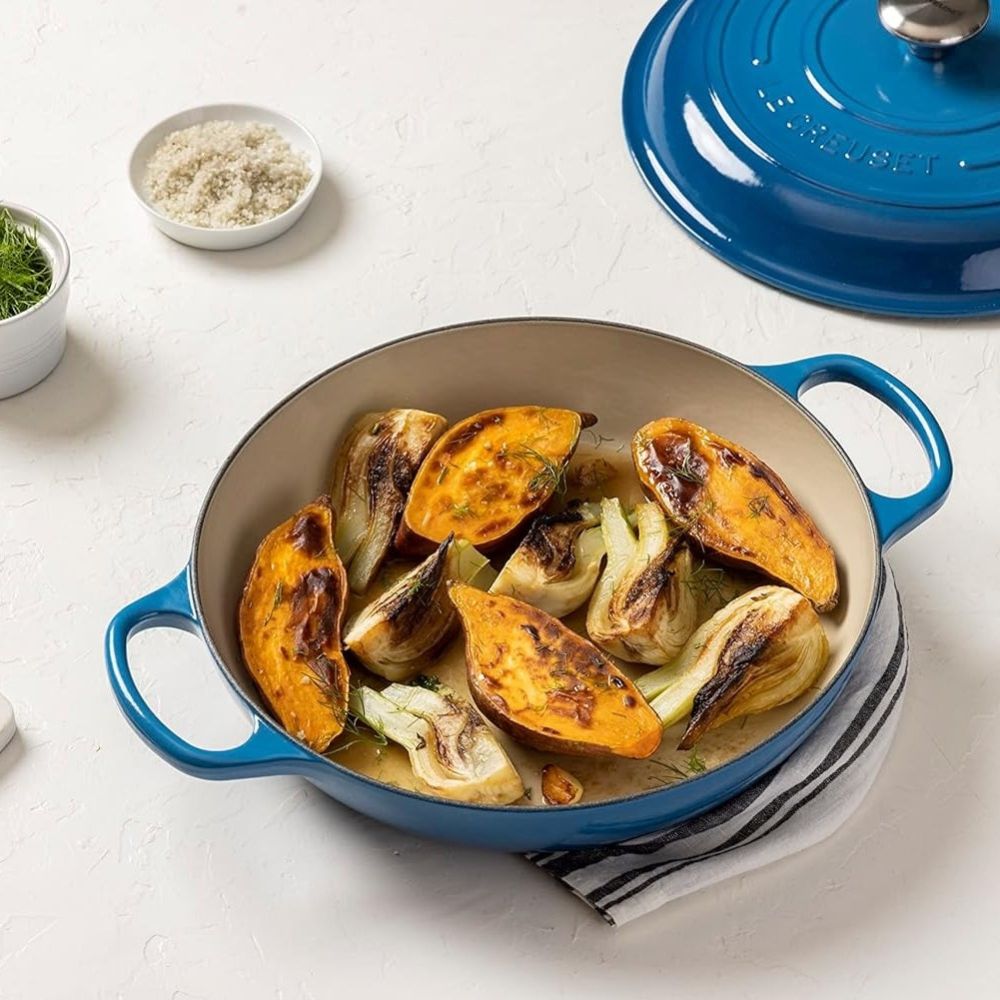 LE CREUSET 22cm レッド ブルー他 3枚セット パスタ 皿 LE CREUSET 22cm レッド ブルー他 3枚セット パスタ 皿 - メルカリ