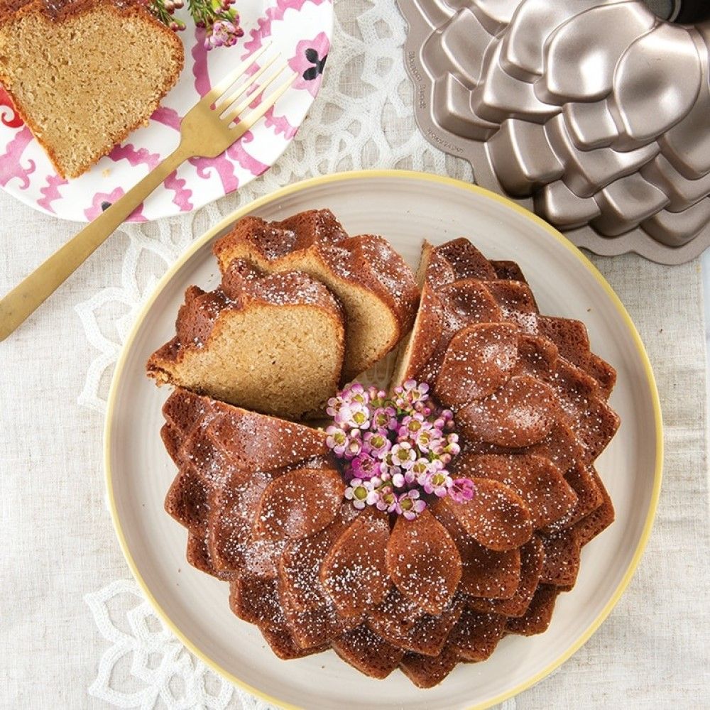 Nordic ware bundtlette pan online