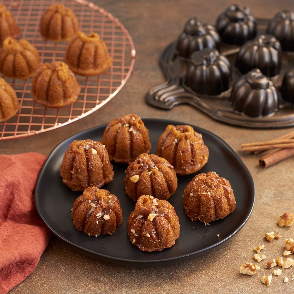 Nordic ware autumn cakelet pan best sale