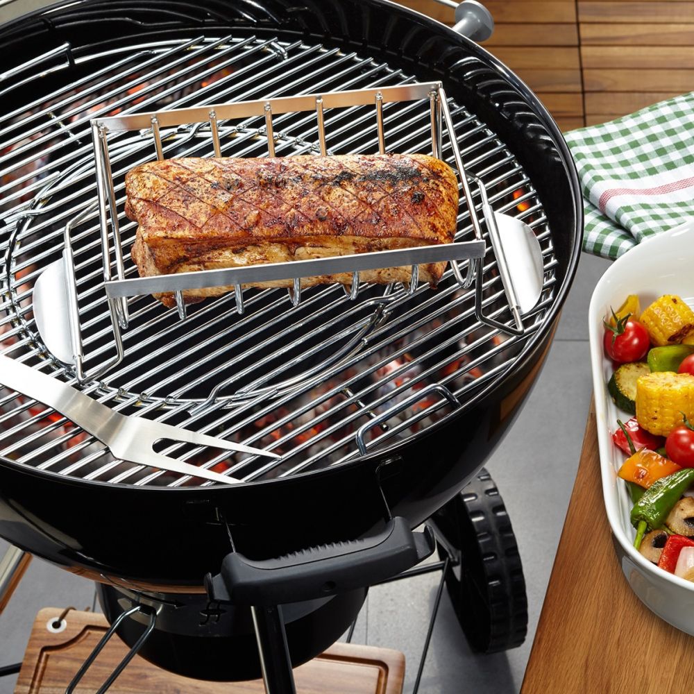 https://cdn.everythingkitchens.com/media/catalog/product/cache/1e92cb92f6cdc27d285ff0da8b2b8583/8/9/89248-gefu-spare-rib-halter-bbq.jpg